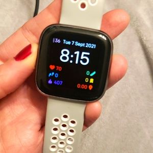 COPY - Fitbit versa 2 smartwatch GREAT condition